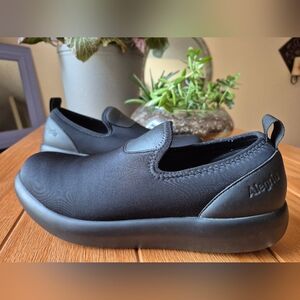 Alegria "Eden" Black Sip On Shoes‎ - Womens Size 8 (EU 39)
